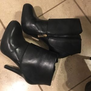 Jessica Simpson Addy Booties